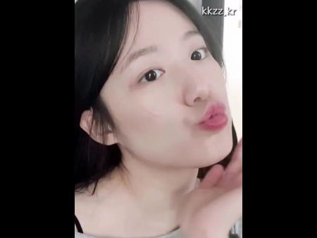 Shuhua Wants Your Cum All Over Her Hot Face
