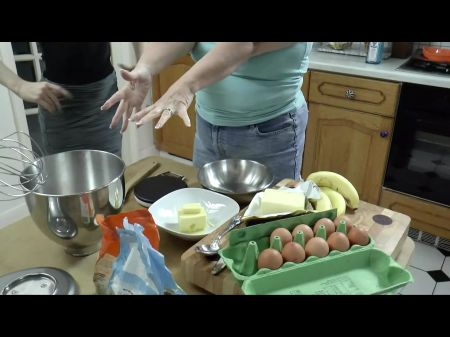 Neat Girl Bakes With Plump Granny