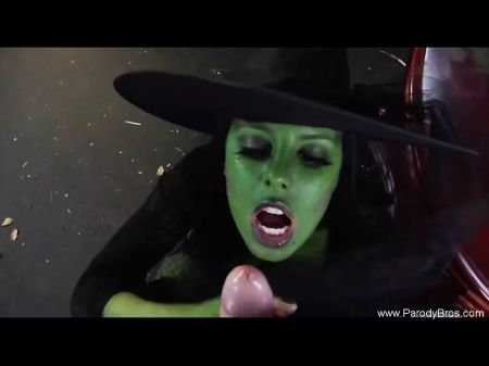 The Wizard Of Oz Parody Gets Insane