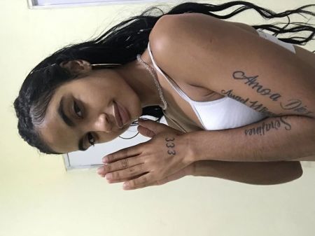 Honey Zendeya Is Such A Adorable And Cuddly Little Wild Honey And She Enjoys It Up The Bootie And Is Getting Ready To Have Fun With Big Di
