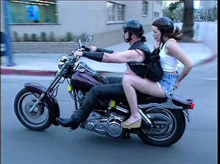 Lucky Biker Picks Up A Cool Young Brown-haired Biotch And Bangs Her Rough Doggystyle