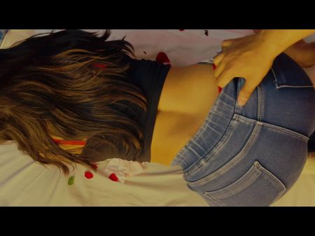school 18+ girlfriend fuckfest aankhen band karke valentine’s day 2 rose deke choda